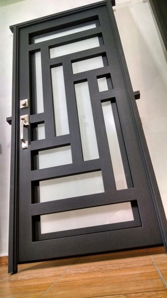 Porte Metallique